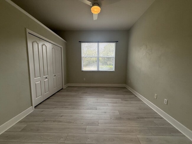 Building Photo - Beautiful 3 Bedroom 2 Bath Halifax Plantation Home AVAILABLE IMMEDIATELY!!!