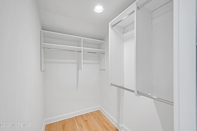 Building Photo - 409 Trenton Blvd