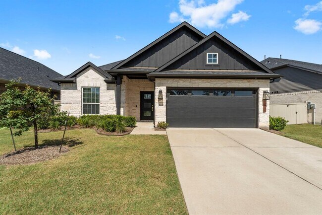 Building Photo - 40560 Goldeneye Pl
