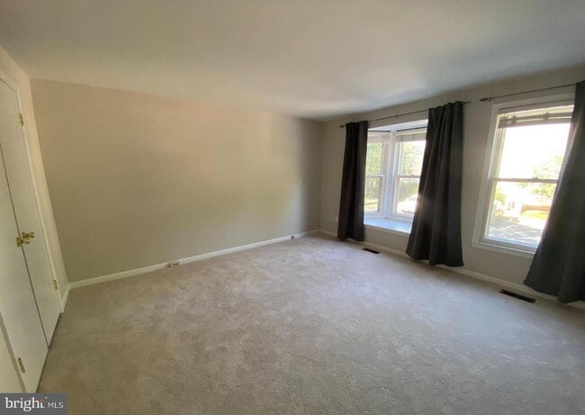 Building Photo - 11198 Silentwood Ln