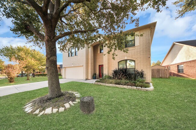 Building Photo - 16319 Autumn Leigh Dr