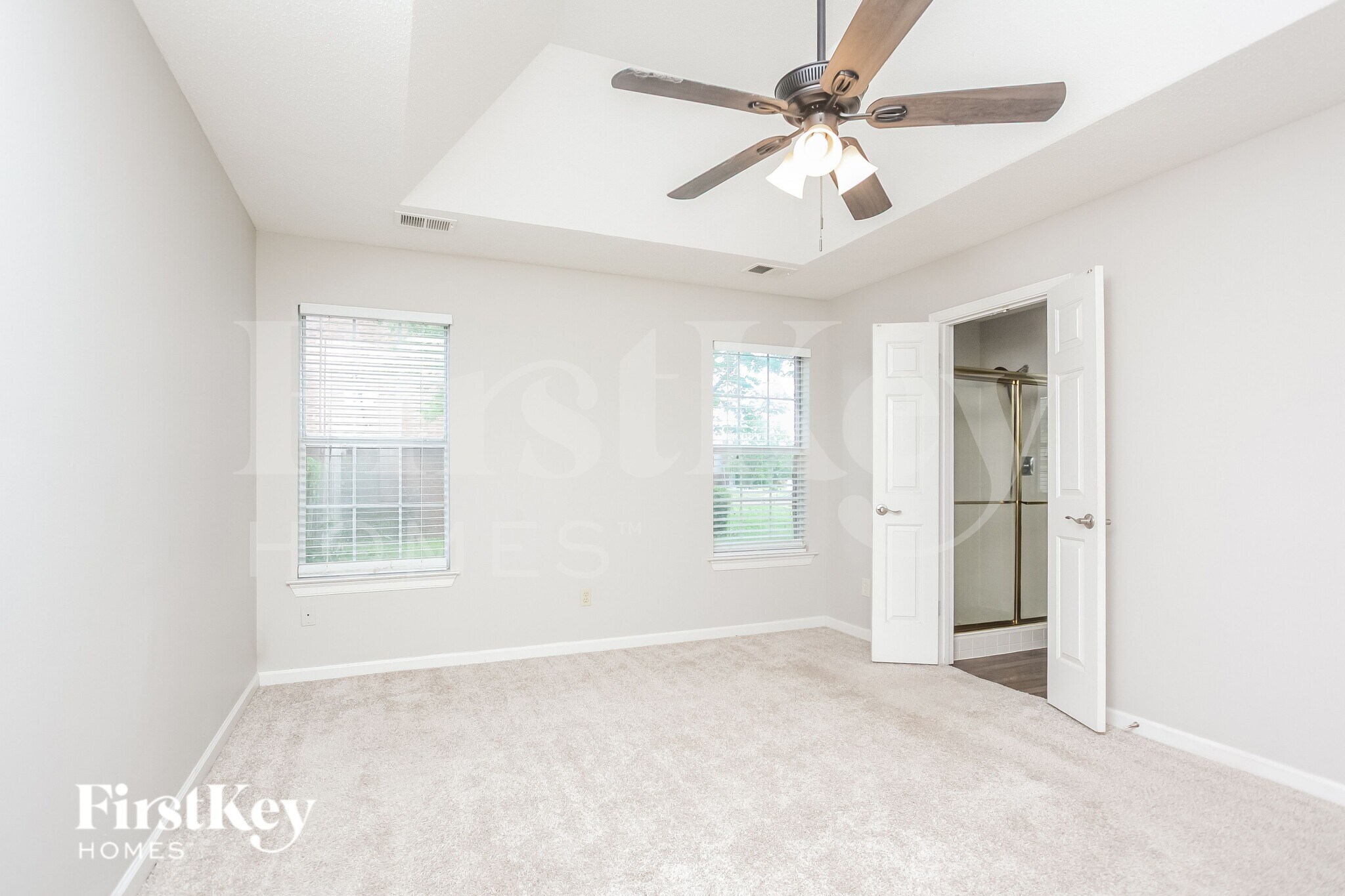 Building Photo - 4381 Whispering Bend Dr