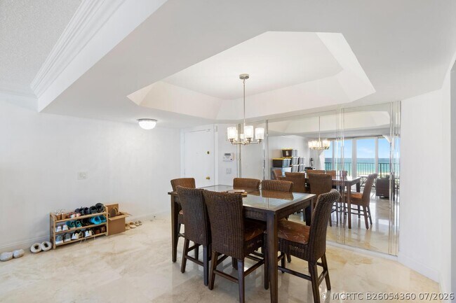 Building Photo - 3610 S Ocean Blvd