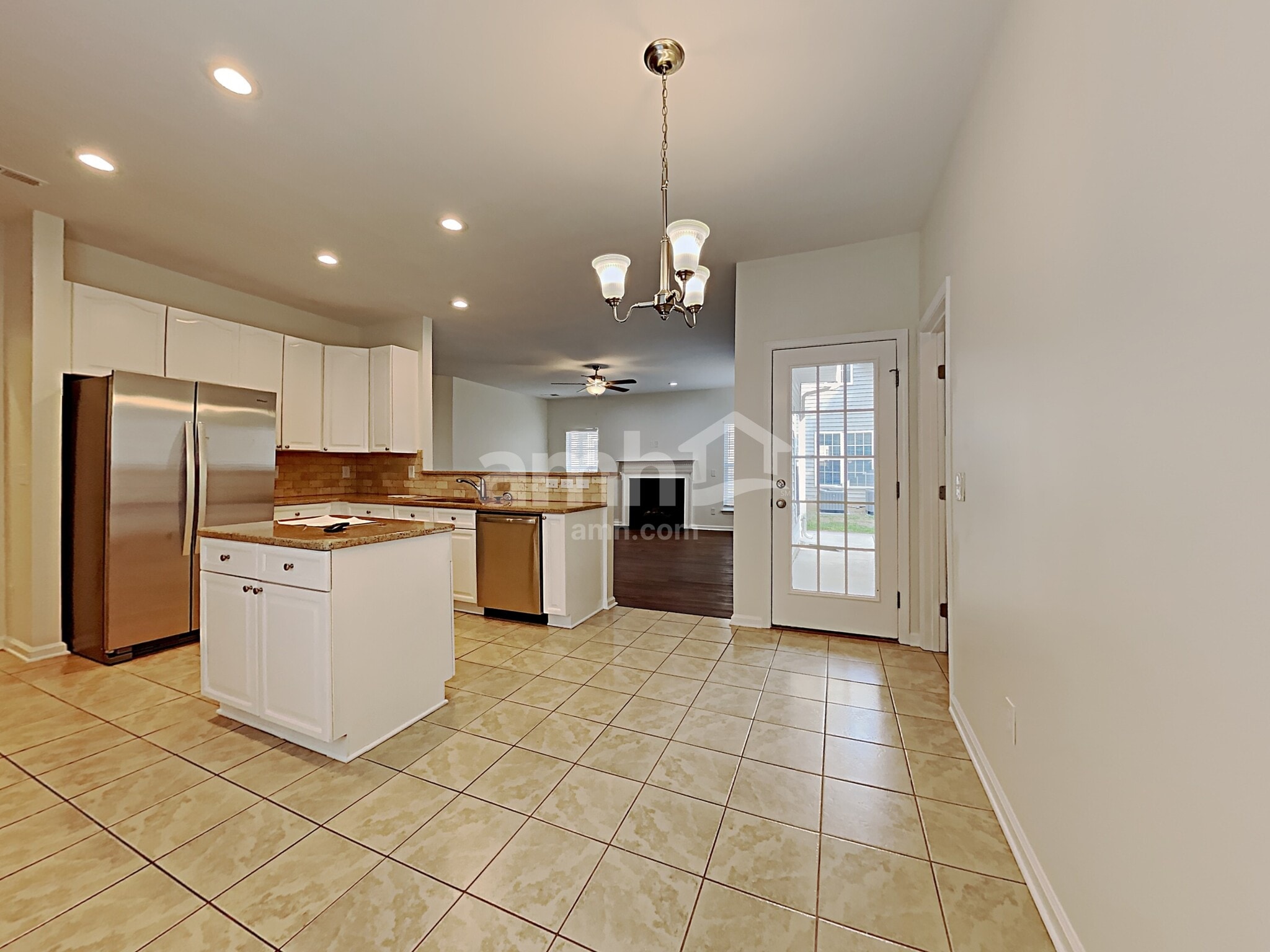 Building Photo - 10232 Meadow Crossing Ln