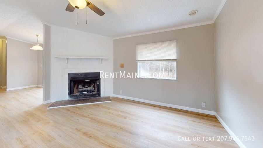 Building Photo - 25 Balsam Ln