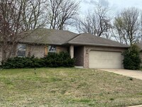 Building Photo - All brick, 3 bedroom, 2 bathrom, 2 car gar...