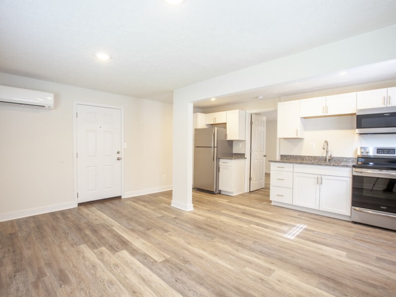 Building Photo - 612 Rock Creek Road