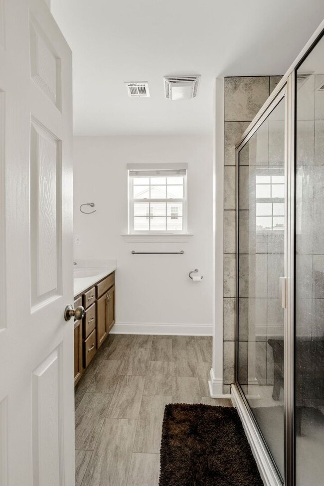 Building Photo - Single Family ranch home