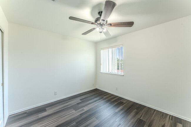 Building Photo - 1339 Diamond Bluff
