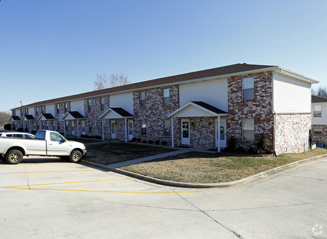 Building Photo - Riverside Townhomes