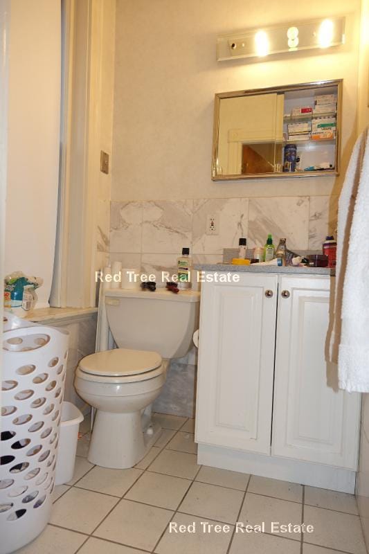 Building Photo - 12 Dean Rd