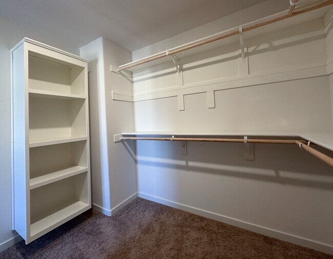 Building Photo - 2949 Pulp Ml Ln