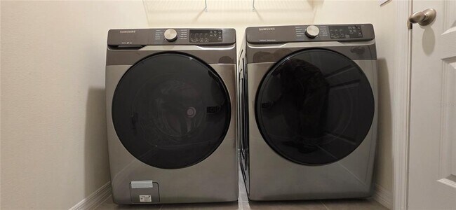 Building Photo - 3383 Hammond Pt