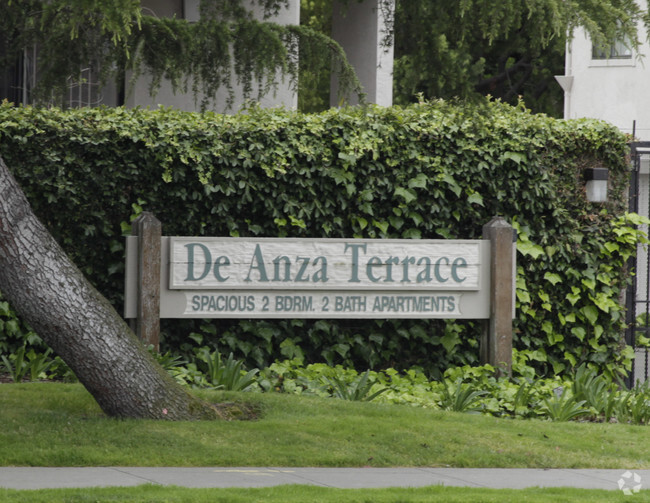 Building Photo - Deanza Terrace