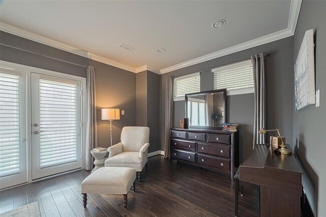 Building Photo - 8418 Oak Leaf Point Dr