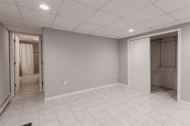 Building Photo - 648 Larkfield Rd