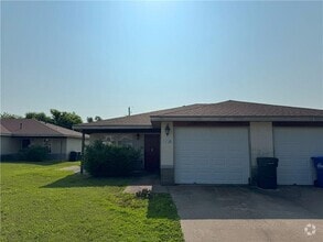 Building Photo - 1709 S 11th Pl
