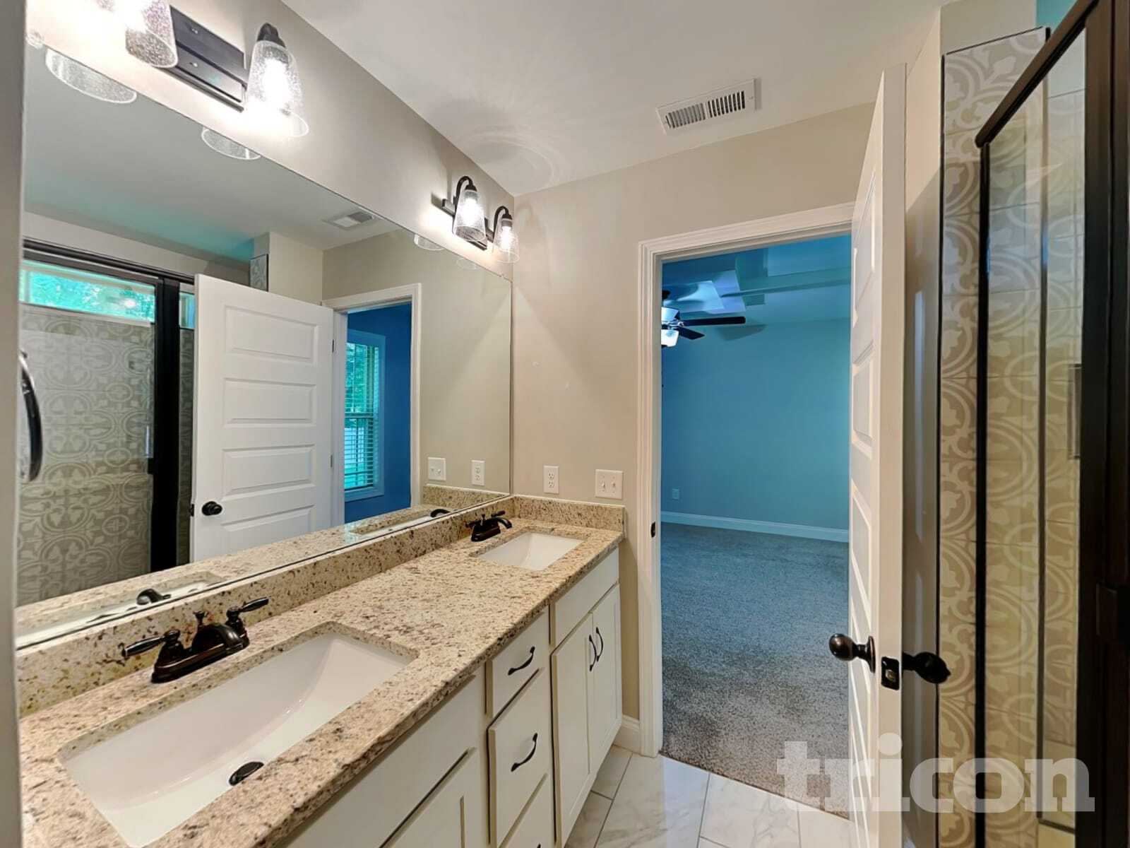 Building Photo - 223 Fieldstone Ln