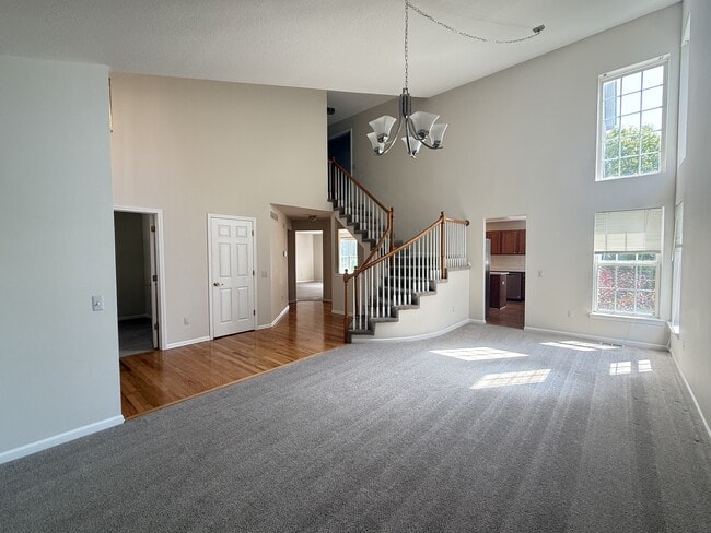 Building Photo - 4875 S Ridgeside Cir