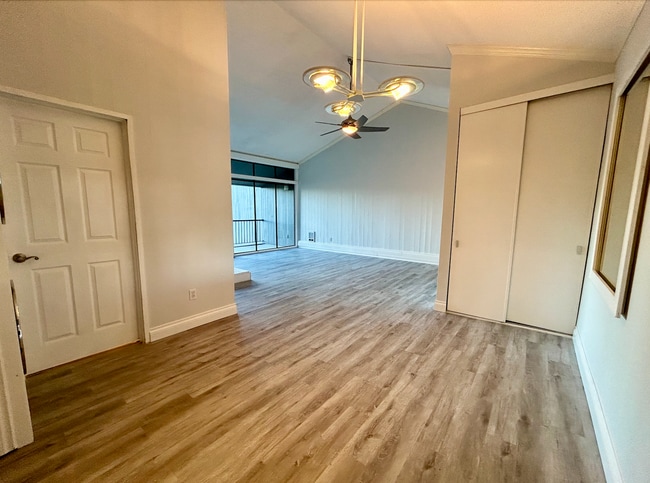 Building Photo - Sixty 01 Condominiums - Redmond