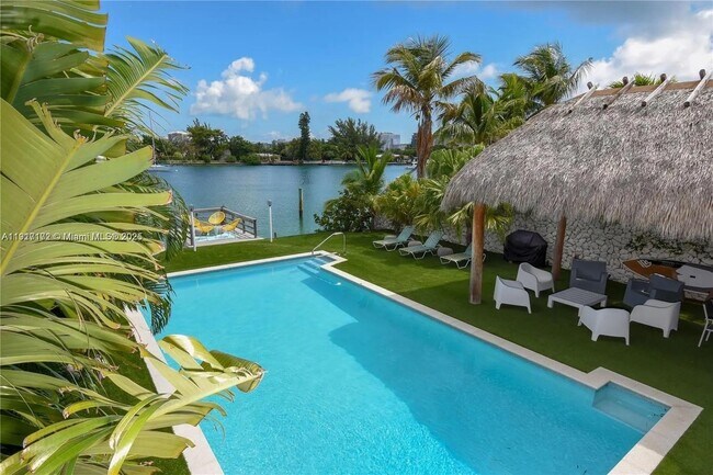 Building Photo - 641 86th St