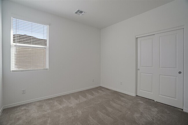 Building Photo - Brand New 3 Bedroom 2 Bath Home in South Ranch