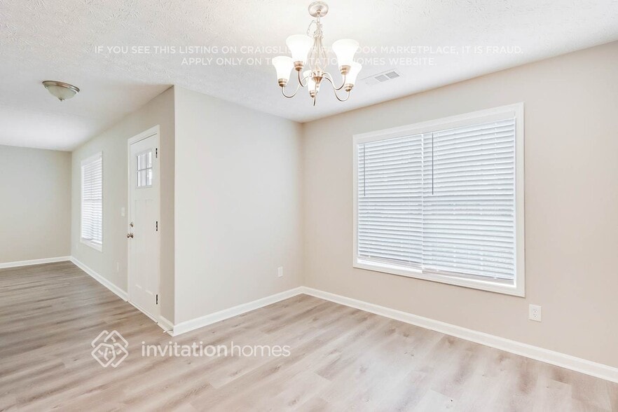 Building Photo - 1430 Rose Pointe Dr