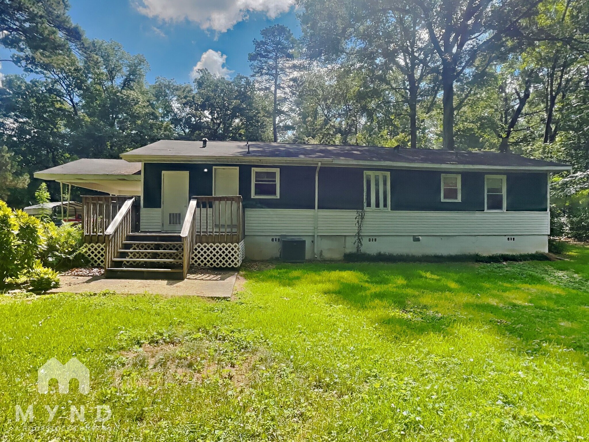 Building Photo - 4361 Silver Lake Rd