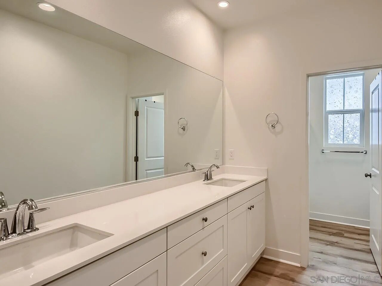 Building Photo - 8710 Barbados Ln