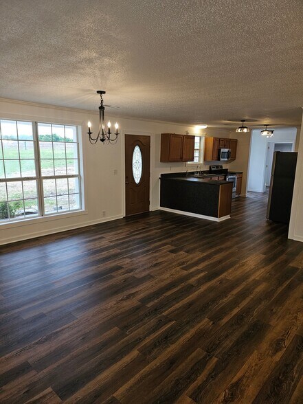 Building Photo - 360 Co Rd 343