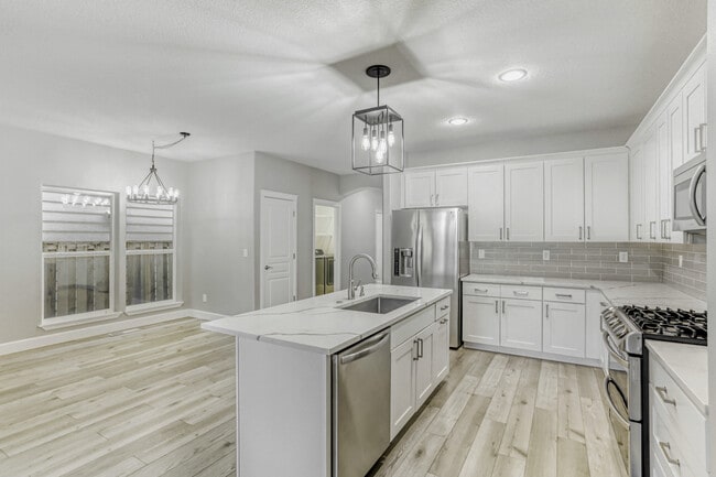 Building Photo - 16603 SW 134th Terrace