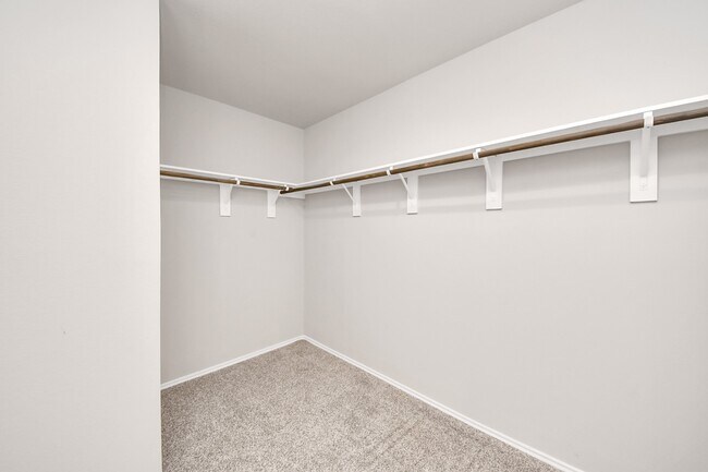 Building Photo - 40522 Winter Grass Bnd