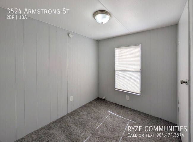 Building Photo - 3524 Armstrong St
