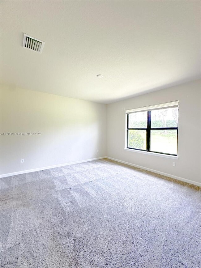 Building Photo - 5253 Jasper Square