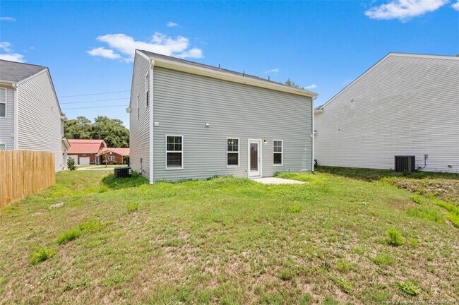 Building Photo - 3716 Stone St