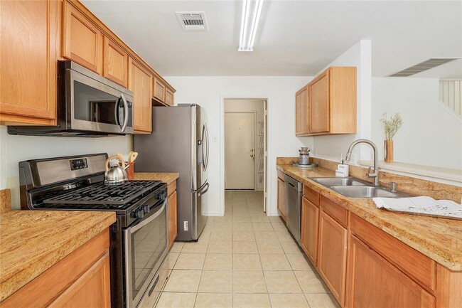 Building Photo - 11414 Eddie Egan Ln