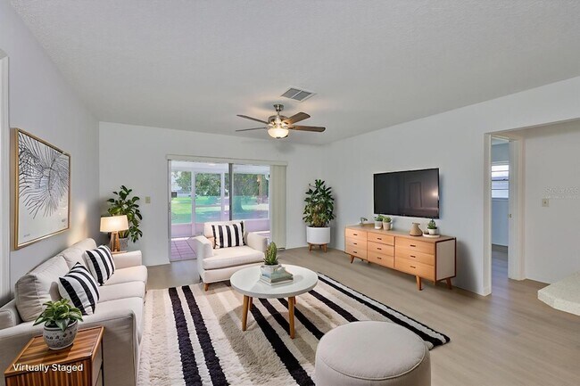 Building Photo - 1219 Wild Feather Ln