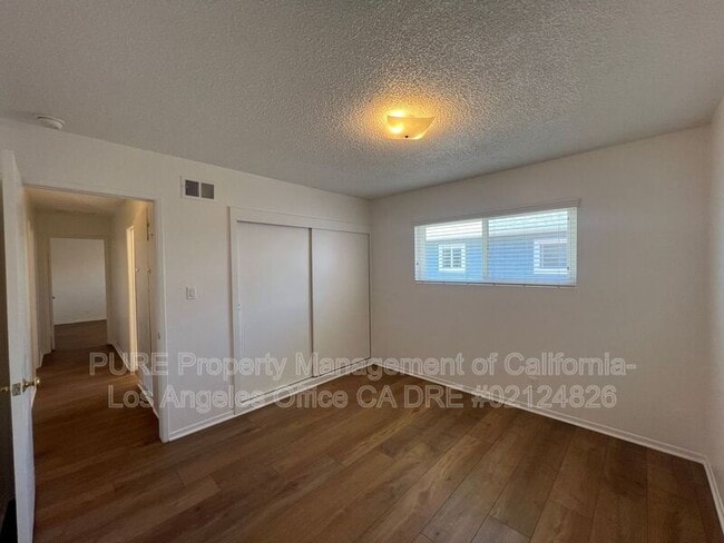 Building Photo - 19327 Reinhart Ave
