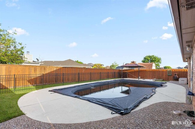 Building Photo - 5405 Blazing Star Ln