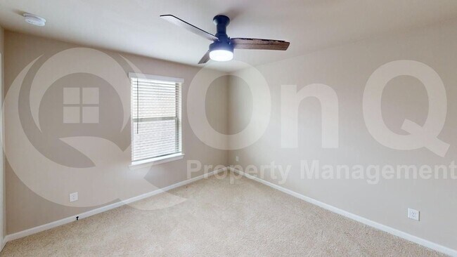 Building Photo - 5521 Capilano Ct