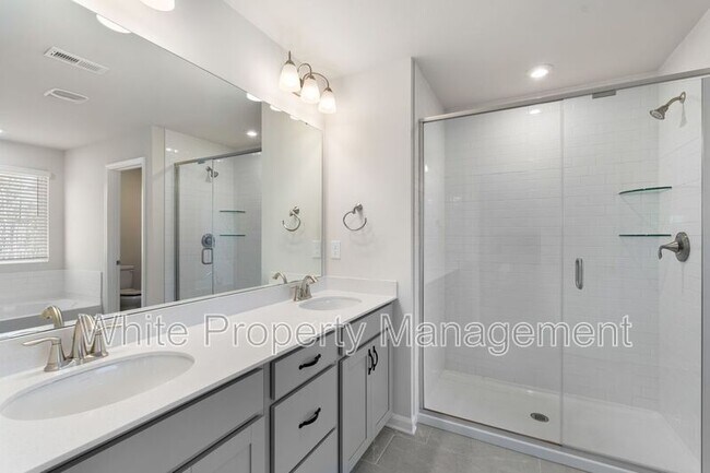 Building Photo - 4743 Darcey Wy