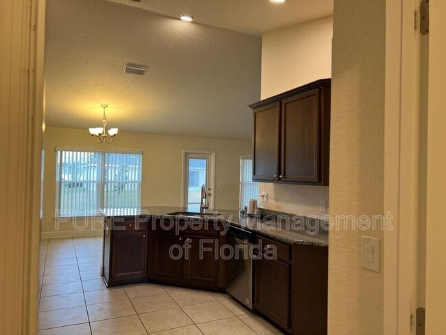 Building Photo - 9883 SW 55th Ave Rd