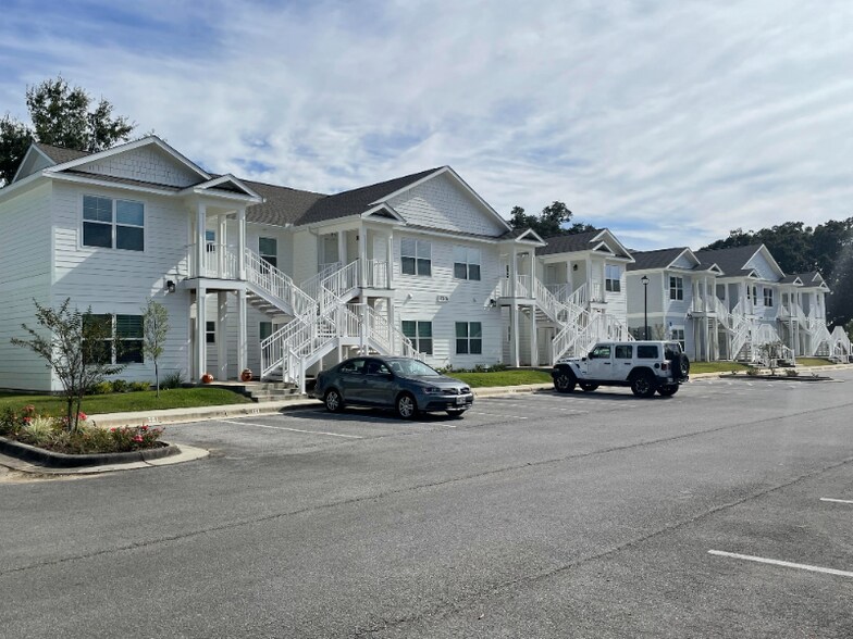 Building Photo - 4664 Crossing Ct