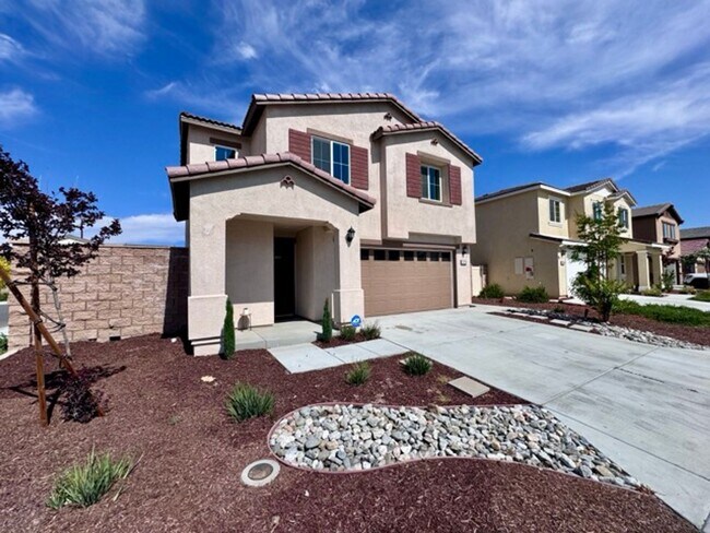 Building Photo - Newly built 4 bedroom Winchester home for ...