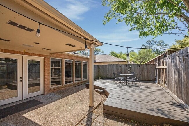 Building Photo - 318 W Fair Harbor Ln