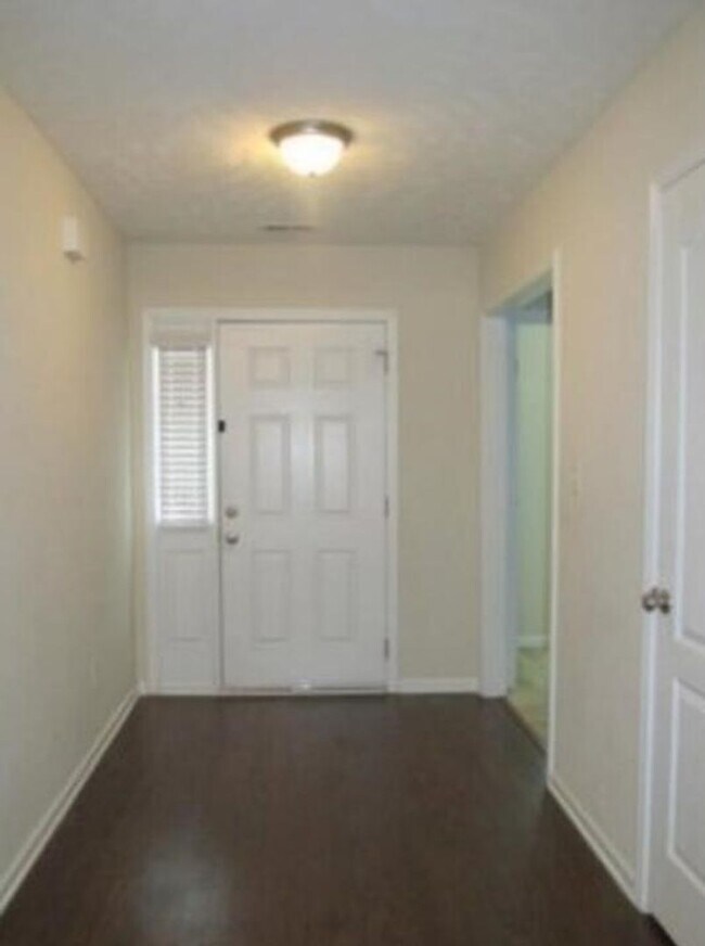 Building Photo - 2631 Green Heron Dr