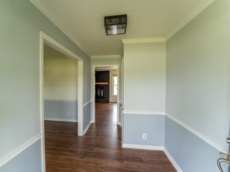 Building Photo - 2981 Bridle Dr