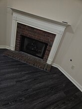 Building Photo - 1841 Dewars Cove N