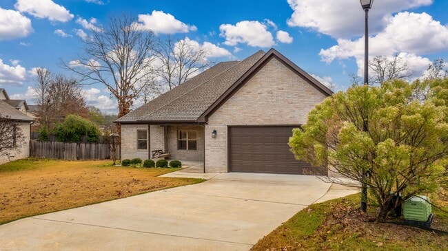 Building Photo - Stunning Sherwood Home in Quiet Cul-de-Sac | Modern Upgrades & Spacious Layout