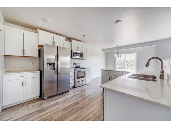 Building Photo - 543 W 1520 S